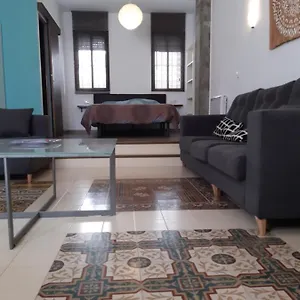 Apartamento Paseo De La Ribera 32